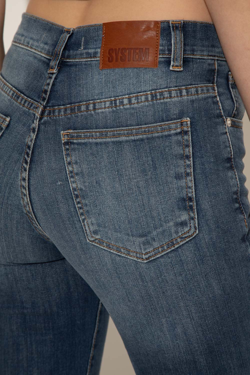 SP734001_EI_3